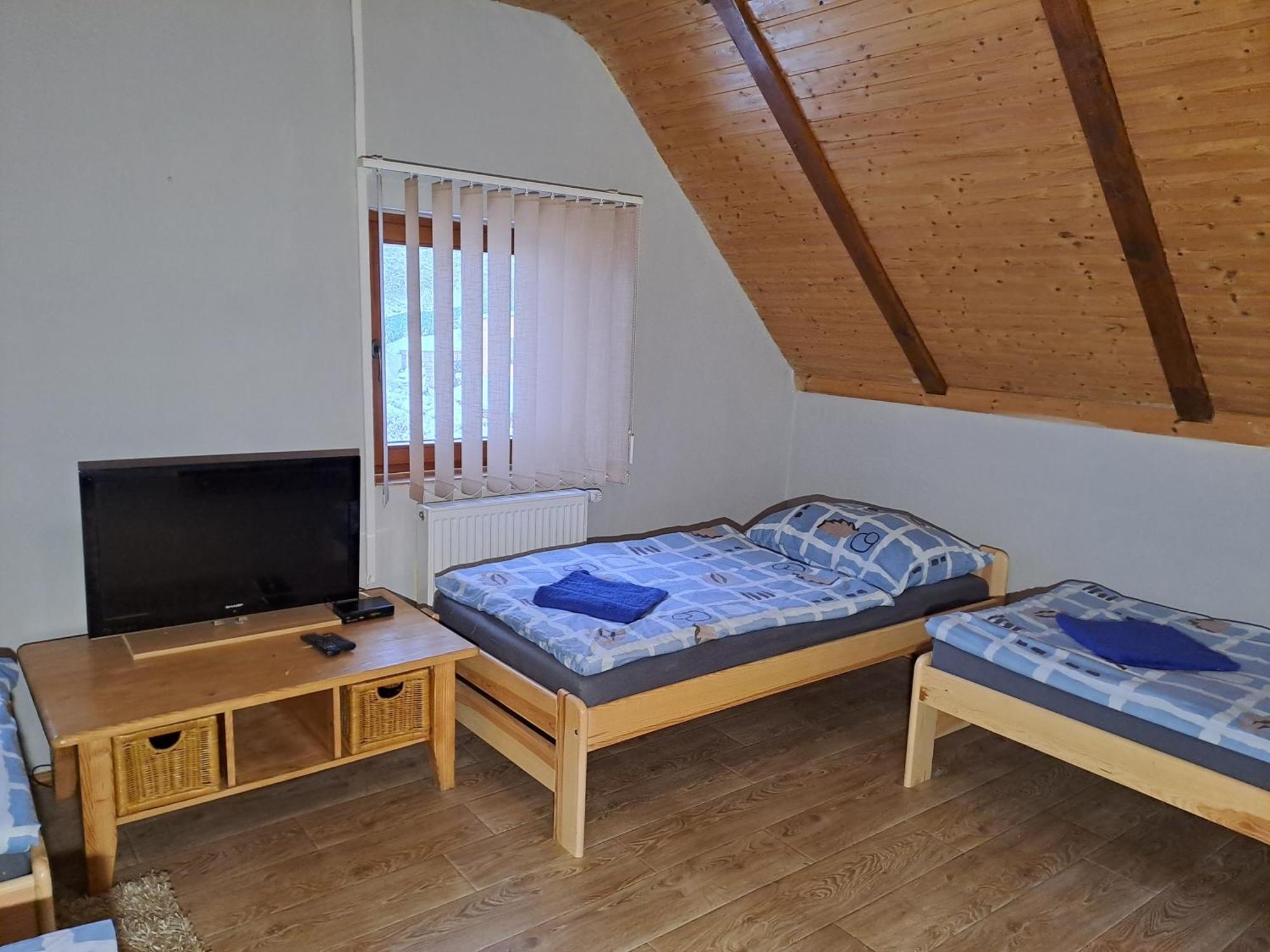Apartman Albrecht ألبيرتشيك في ييزريسكي هوراش المظهر الخارجي الصورة